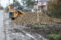 В Брюховецкой строят тротуары, ремонтируют дороги…