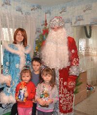Сотрудники полиции Брюховецкого района приняли участие в благотворительной акции «Полицейский Дед Мороз»