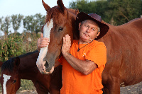 Всегда быть на коне  - девиз фермера Валерия Ручки