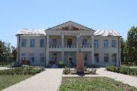 В центре внимания - ремонт Батуринского Дома культуры