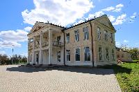 В станице Батуринской приступили к капитальному ремонту Дома культуры