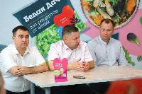 Глава района Андрей Куприн посетил производственный комплекс «Белая дача Юг»